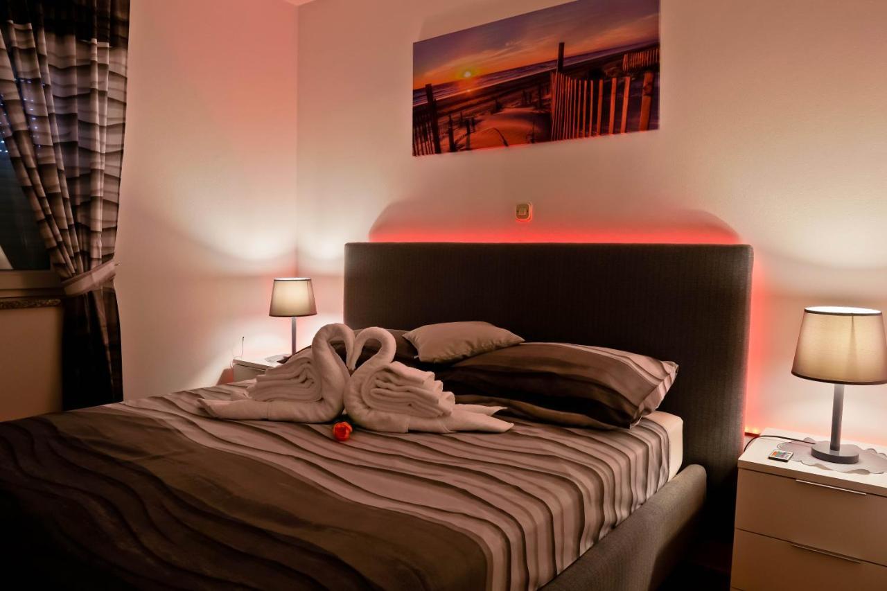 Apartment Suncica Пула Екстериор снимка